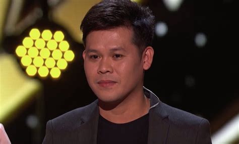 Marcelito Pomoy wows on America's Got Talent.